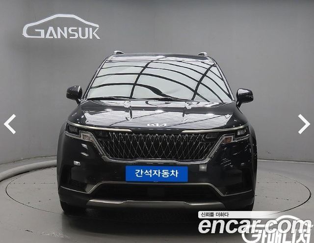 Kia Canival 2023 — photo 3