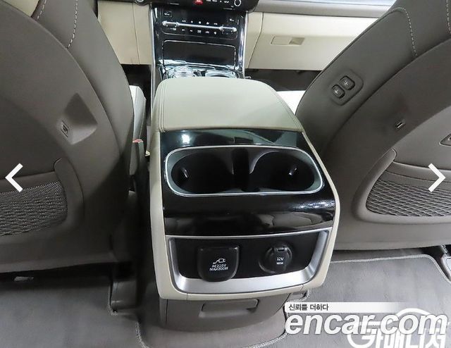 Kia Canival 2023 — photo 9