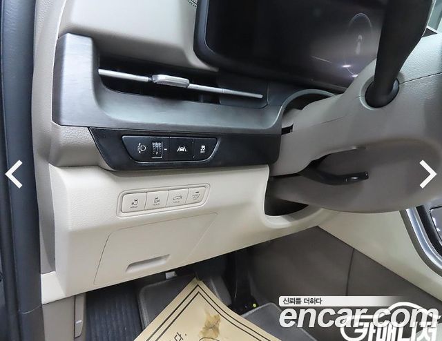 Kia Canival 2023 — photo 14