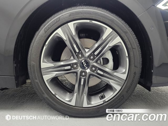 Kia K5 2023 — photo 5