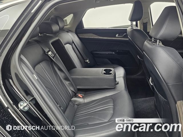 Kia K5 2023 — photo 12