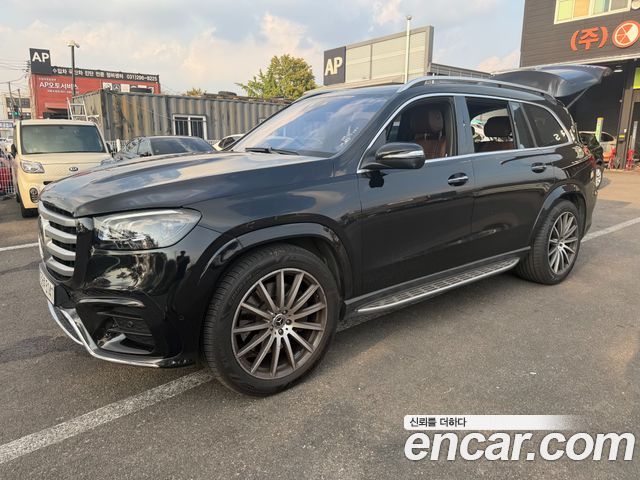 Mercedes-Benz GLS-Class 2024 — photo 2