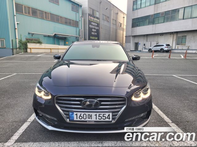 Hyundai Grandeur 2018 — photo 1
