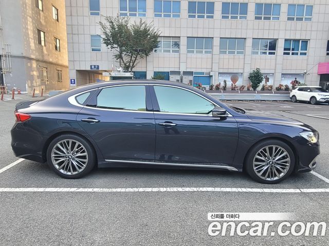 Hyundai Grandeur 2018 — photo 18