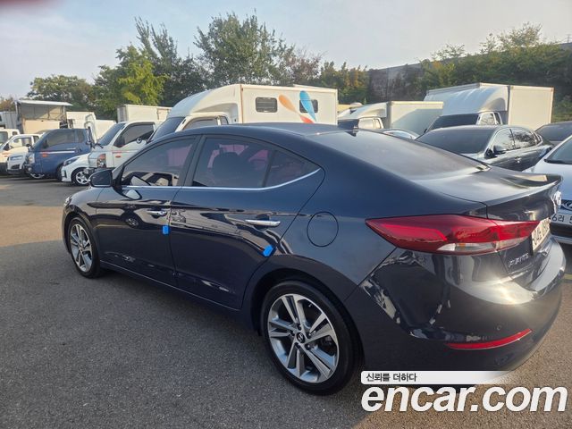 Hyundai AVANTE 2016 — photo 4
