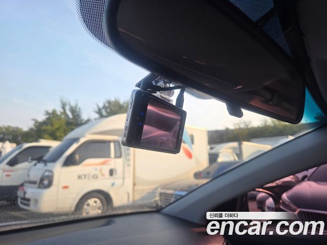 Hyundai AVANTE 2016 — photo 14