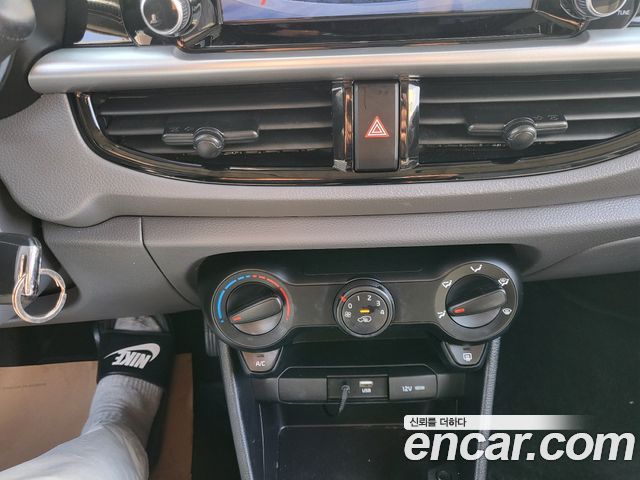 Kia morning 2019 — photo 10