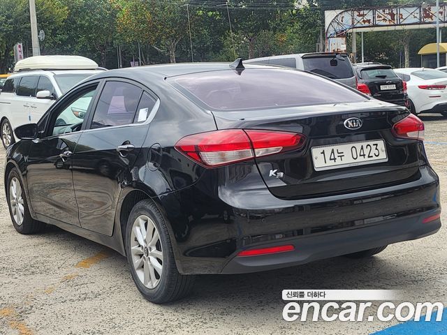 Kia K3 2016 — photo 5