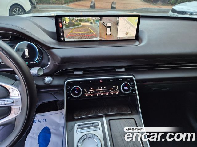 Genesis GV80 2020 — photo 14