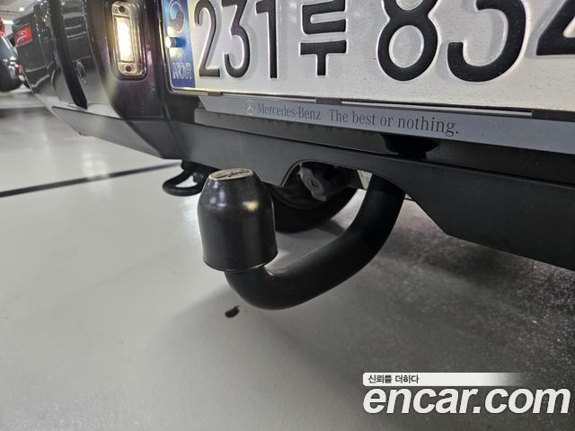 Mercedes-Benz G-Class 2021 — photo 10