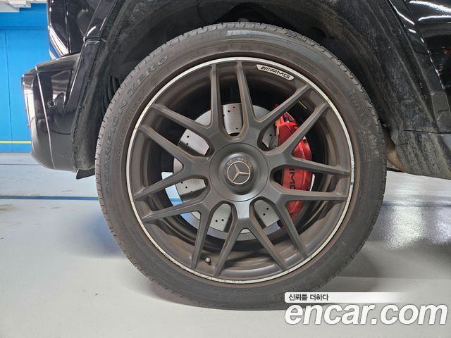 Mercedes-Benz G-Class 2021 — photo 15
