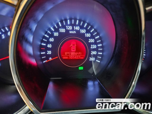 Kia K5 2013 — photo 20