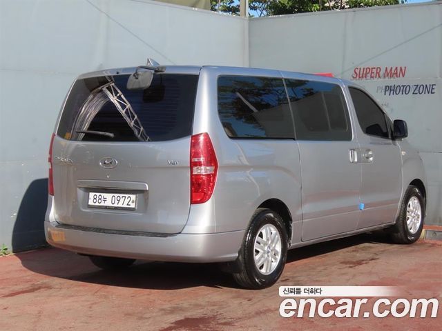 Hyundai Starex 2019 — photo 3