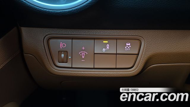 Kia K3 2022 — photo 16