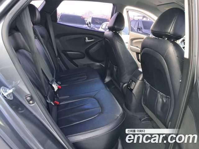 Hyundai Tucson 2015 — photo 16