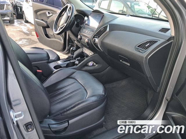 Hyundai Tucson 2015 — photo 17
