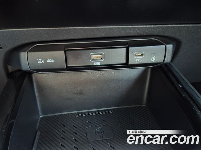 Kia Niro 2023 — photo 13