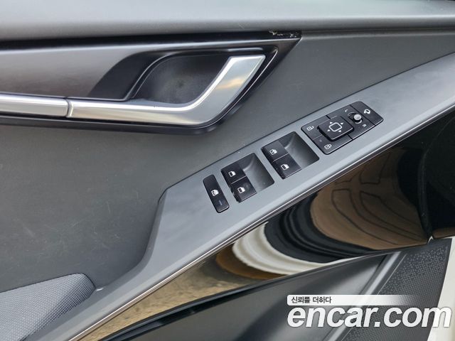 Kia Niro 2023 — photo 14