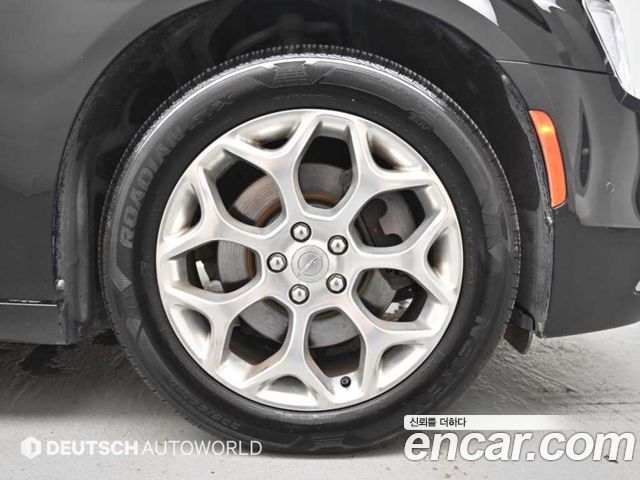 Chrysler 300C 2016 — photo 5