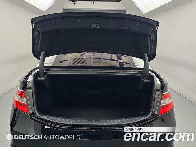Hyundai Grandeur 2015 — photo 19
