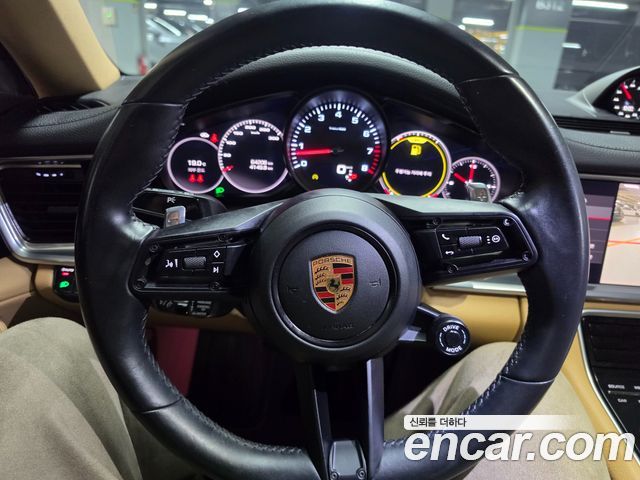 Porsche Panamera 2021 — photo 14