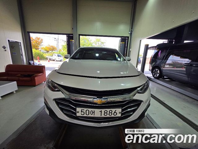 Chevrolet Korea Malibu 2019 — photo 1