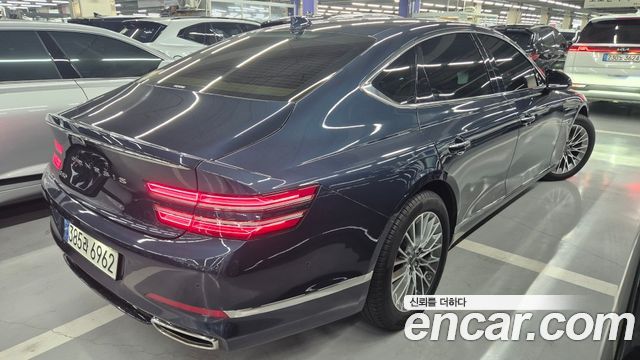 Genesis G80 2023 — photo 4