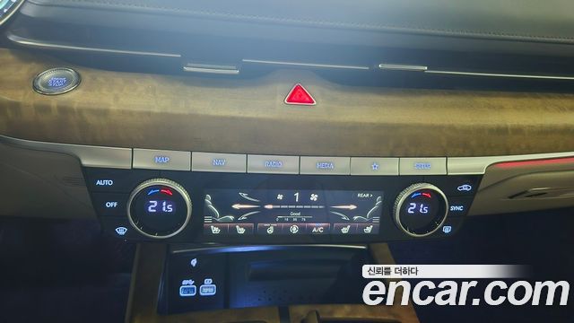 Genesis G80 2023 — photo 13
