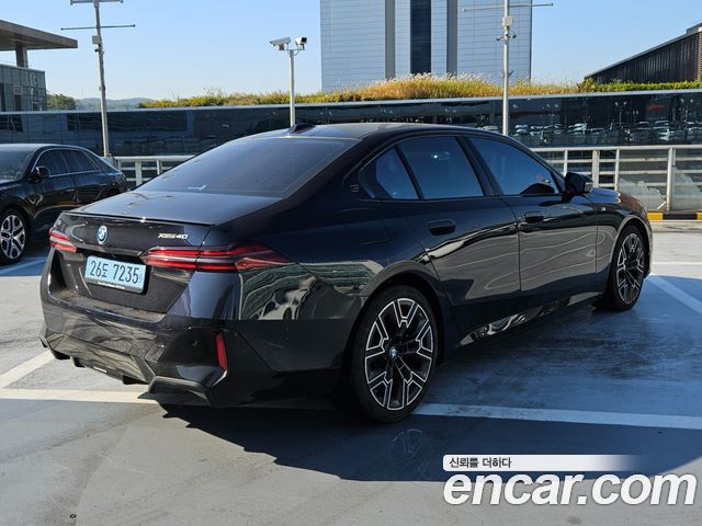 BMW i5 2025 — photo 2