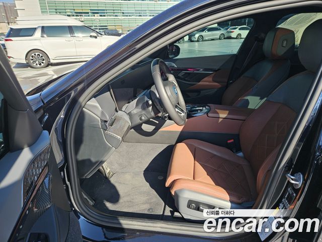 BMW i5 2025 — photo 5