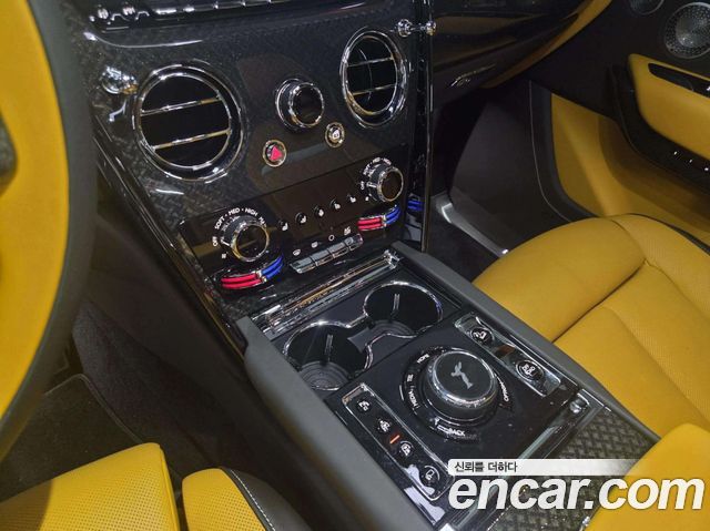 Rolls-Royce Cullinan 2025 — photo 11