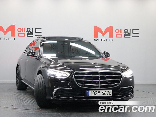 Mercedes-Benz S-Class 2023 — photo 3