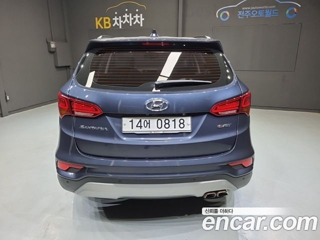 Hyundai Santafe 2016 — photo 4