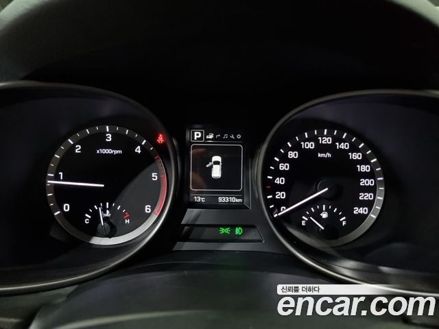 Hyundai Santafe 2016 — photo 8