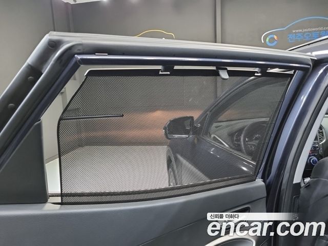 Hyundai Santafe 2016 — photo 17