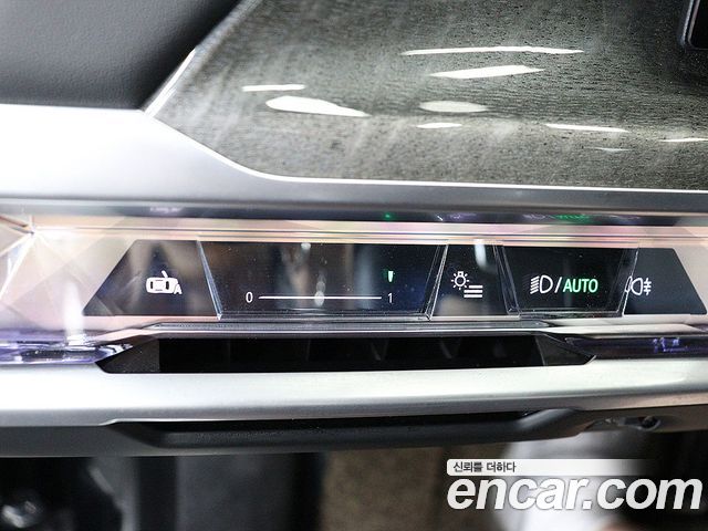 BMW 7-Series 2024 — photo 12