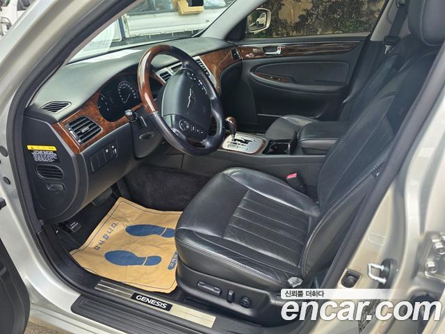 Hyundai Genesis 2010 — photo 5
