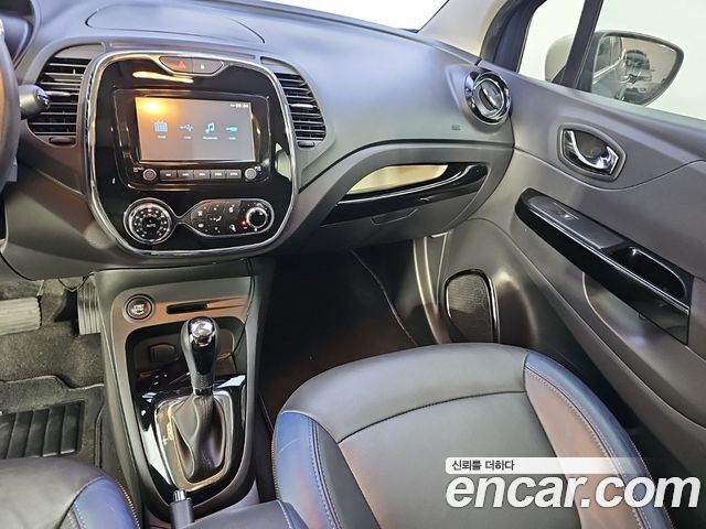 Renault Korea QM3 2015 — photo 10
