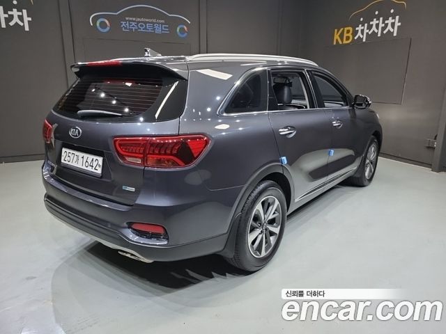 Kia Sorento 2019 — photo 5