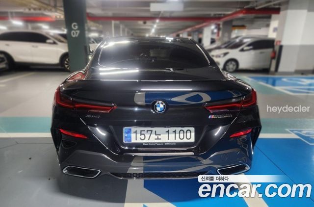 BMW 8-Series 2023 — photo 3