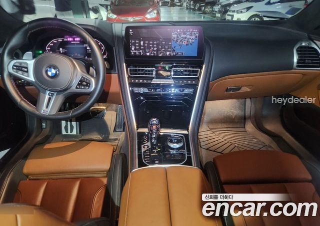 BMW 8-Series 2023 — photo 6