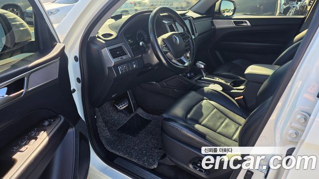 KG Mobility Rexton 2019 — photo 11
