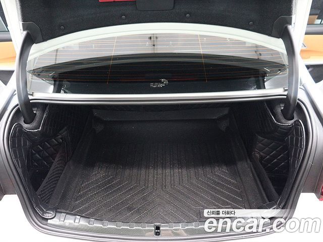BMW 3-Series 2023 — photo 15
