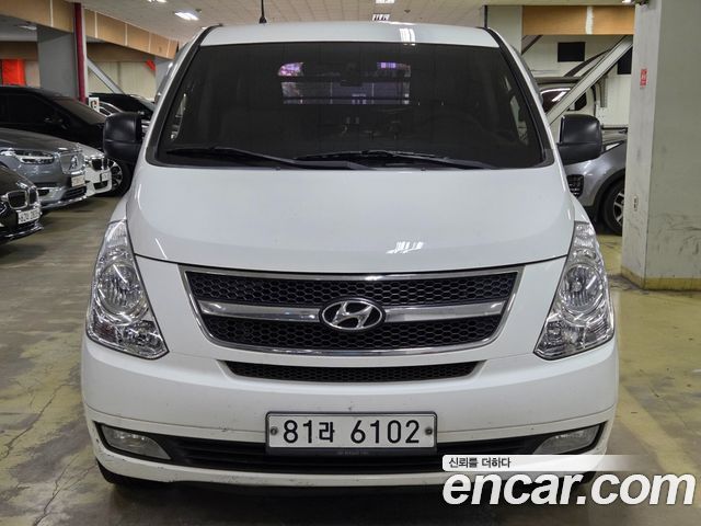 Hyundai Starex 2015 — photo 2