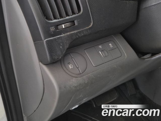 Hyundai Starex 2015 — photo 15