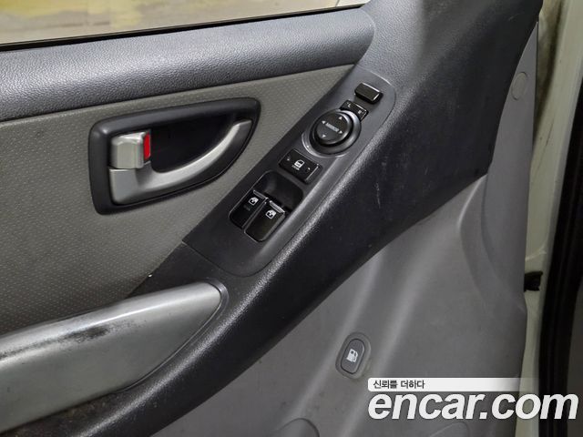 Hyundai Starex 2015 — photo 16