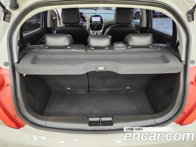 Chevrolet Korea Spark 2017 — photo 9