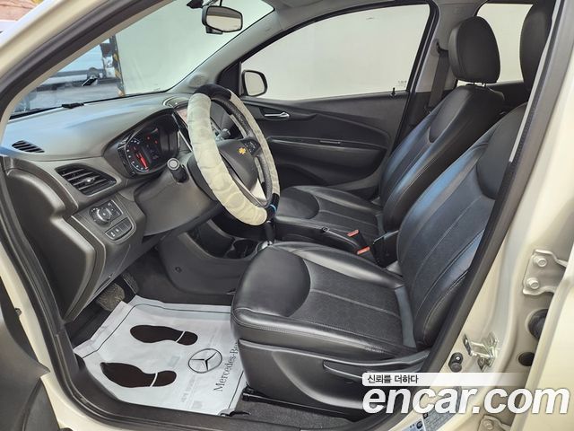 Chevrolet Korea Spark 2017 — photo 13