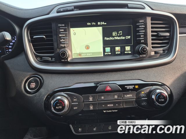Kia Sorento 2016 — photo 13