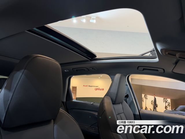 Audi Q6 e-tron 2026 — photo 17